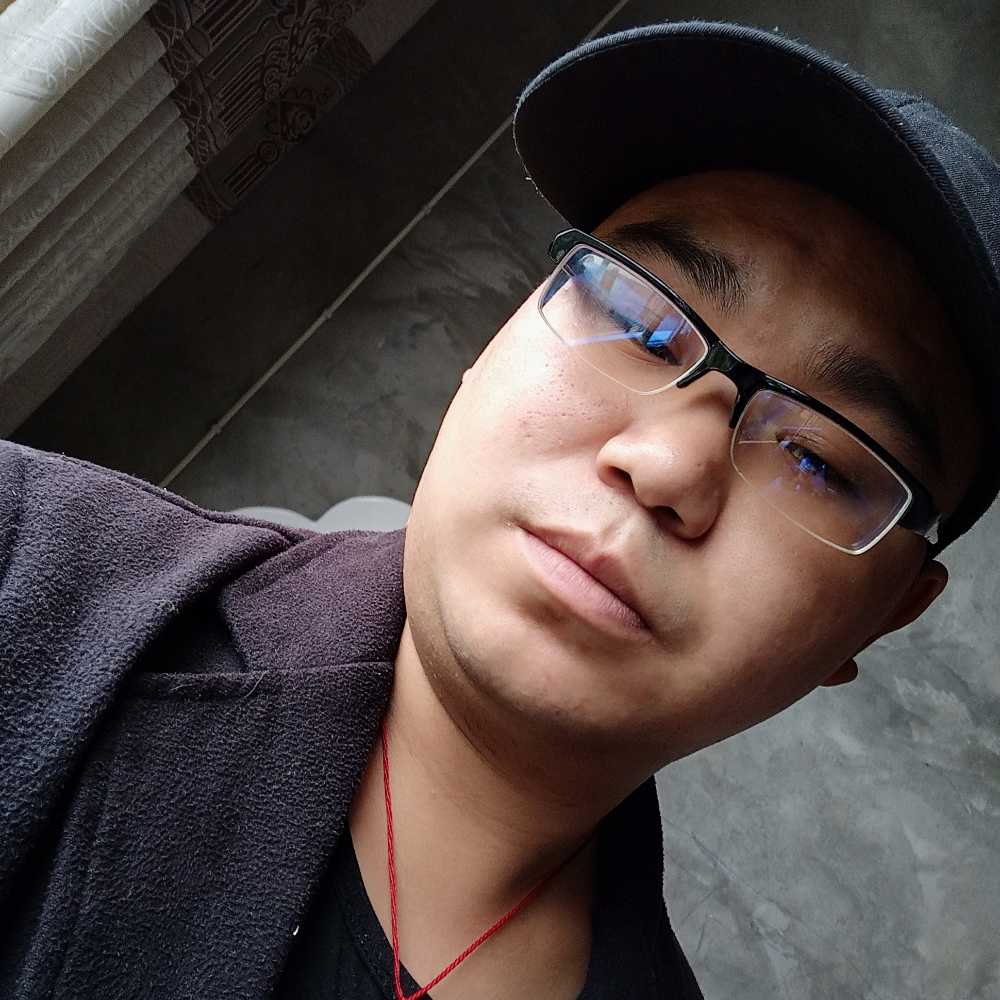 单纯爱恋短靴的照片