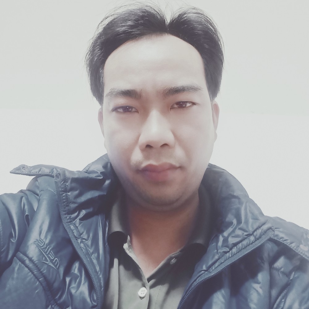 端庄爱黑夜的照片