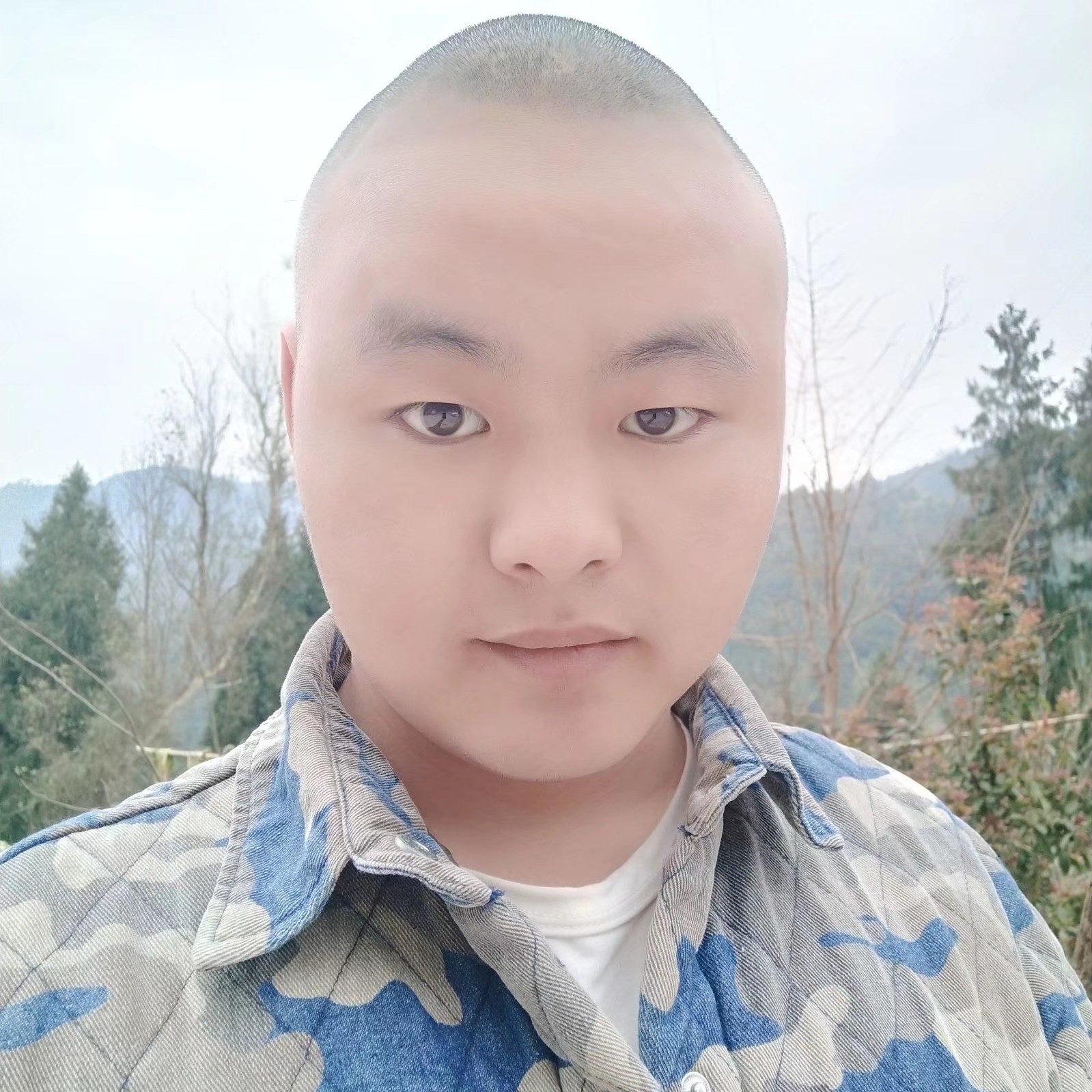 世间再无传奇的照片