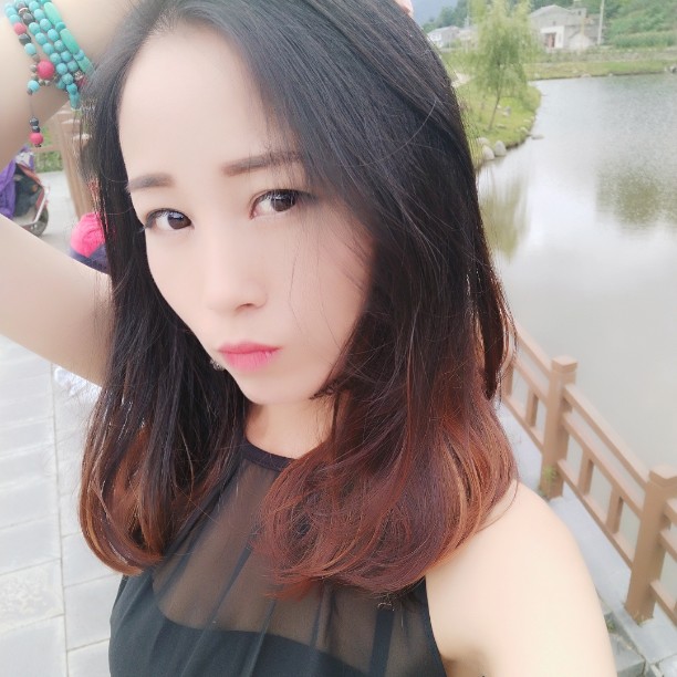 消婷的照片