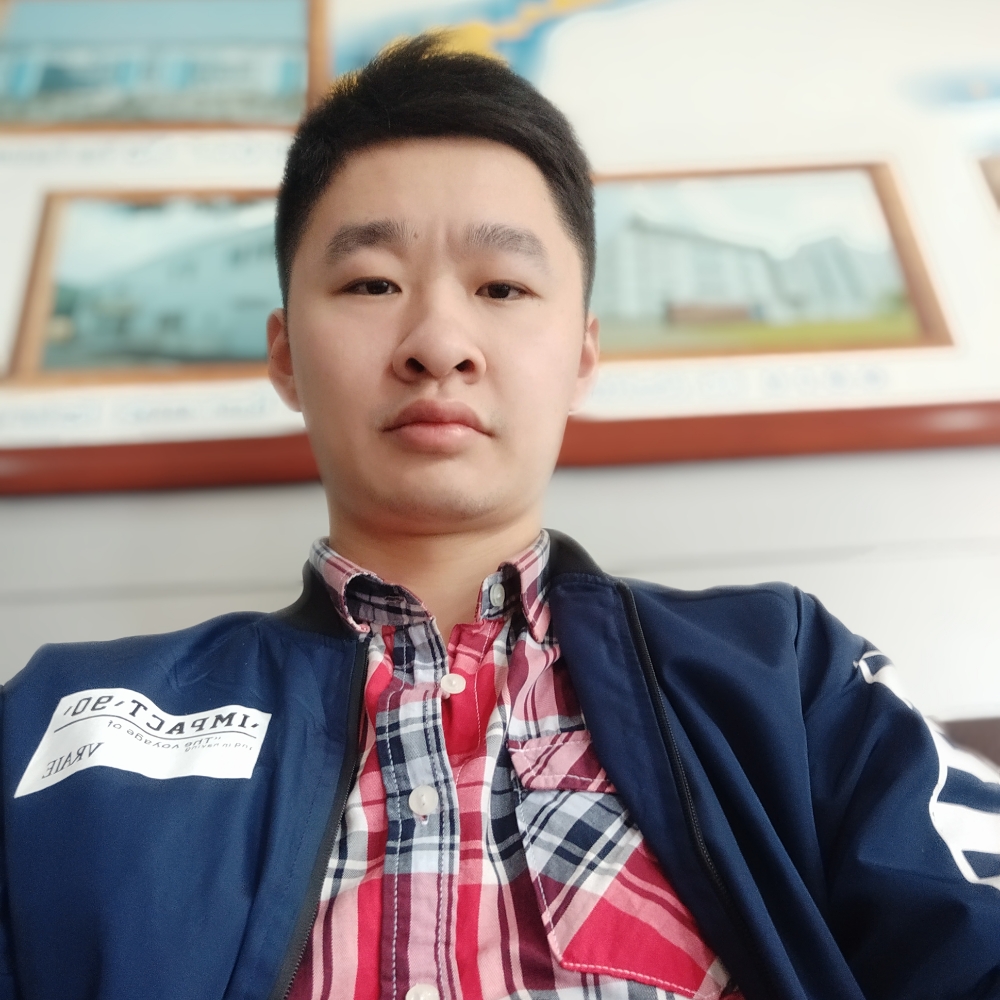 龙岗帅哥的照片