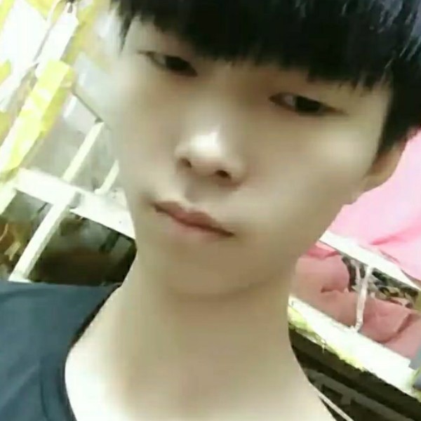 爱笑了的照片