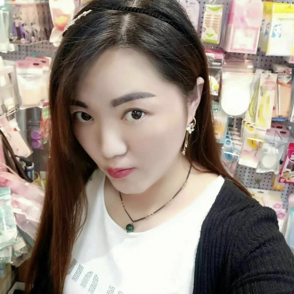 我找一位张杰先生的照片