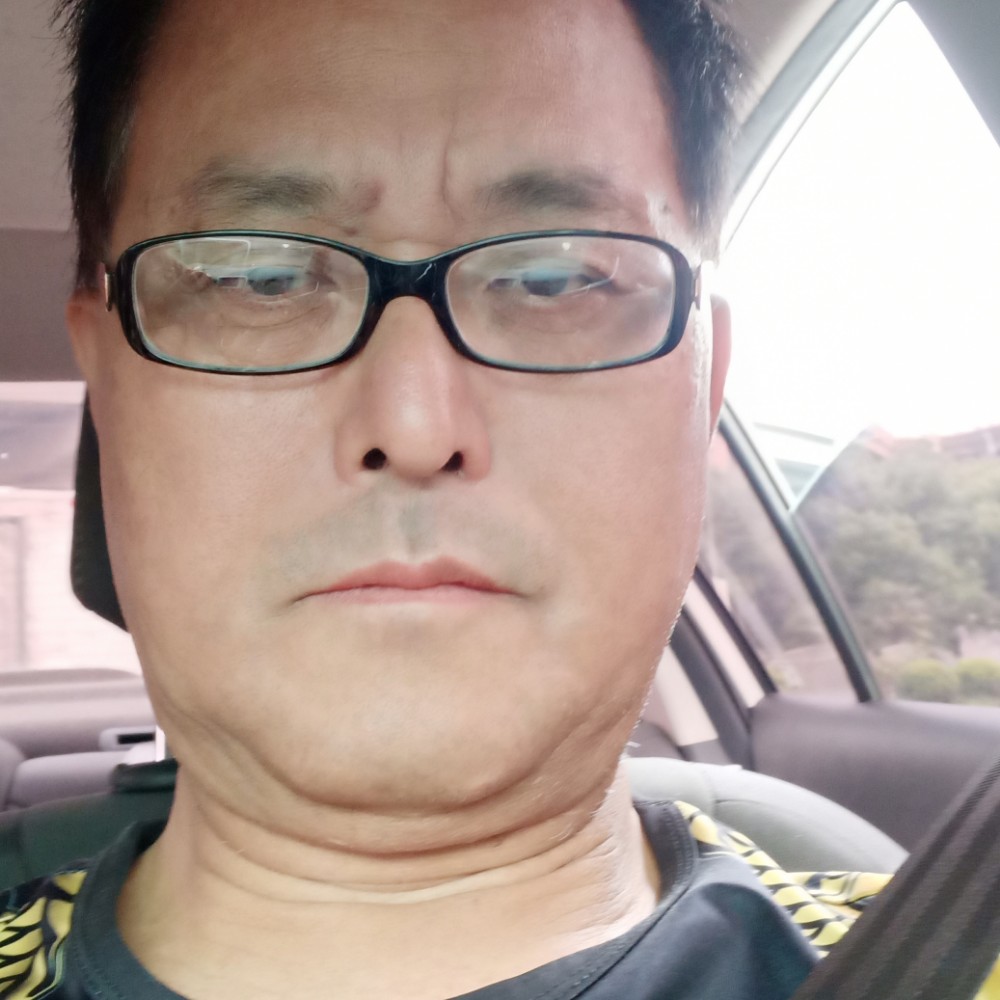 嗄亮的照片