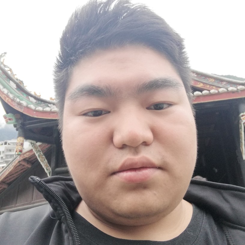 绝影迎初的照片