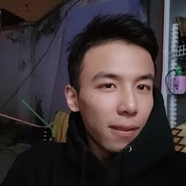 四月的小猪的照片
