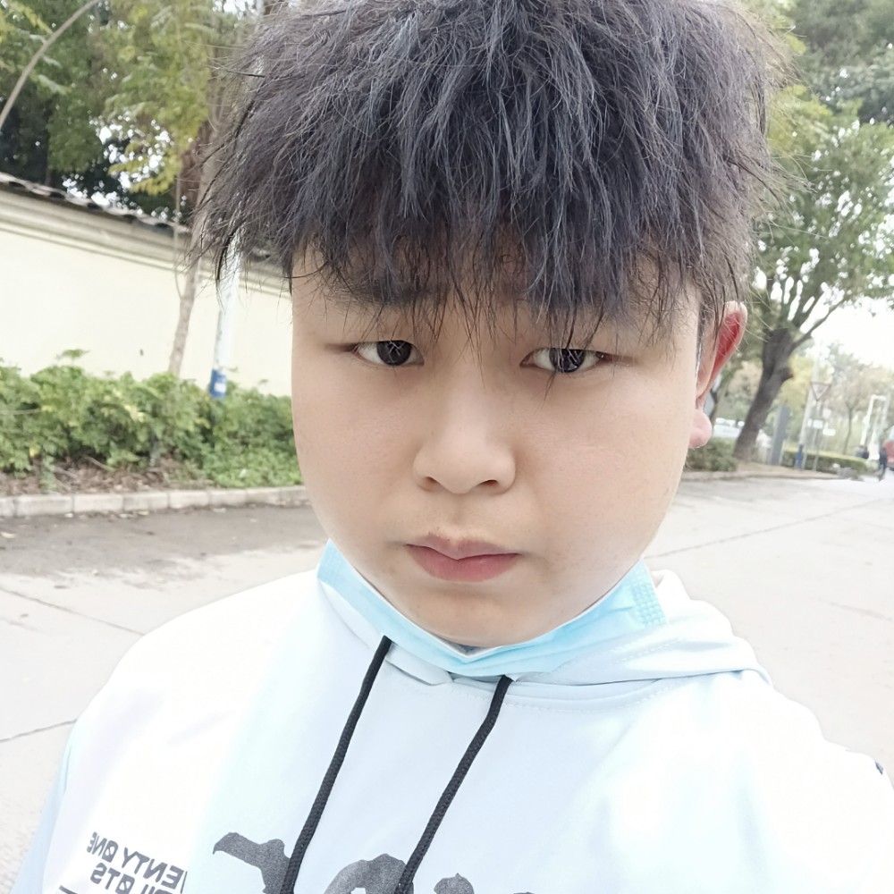 殇离烟的照片