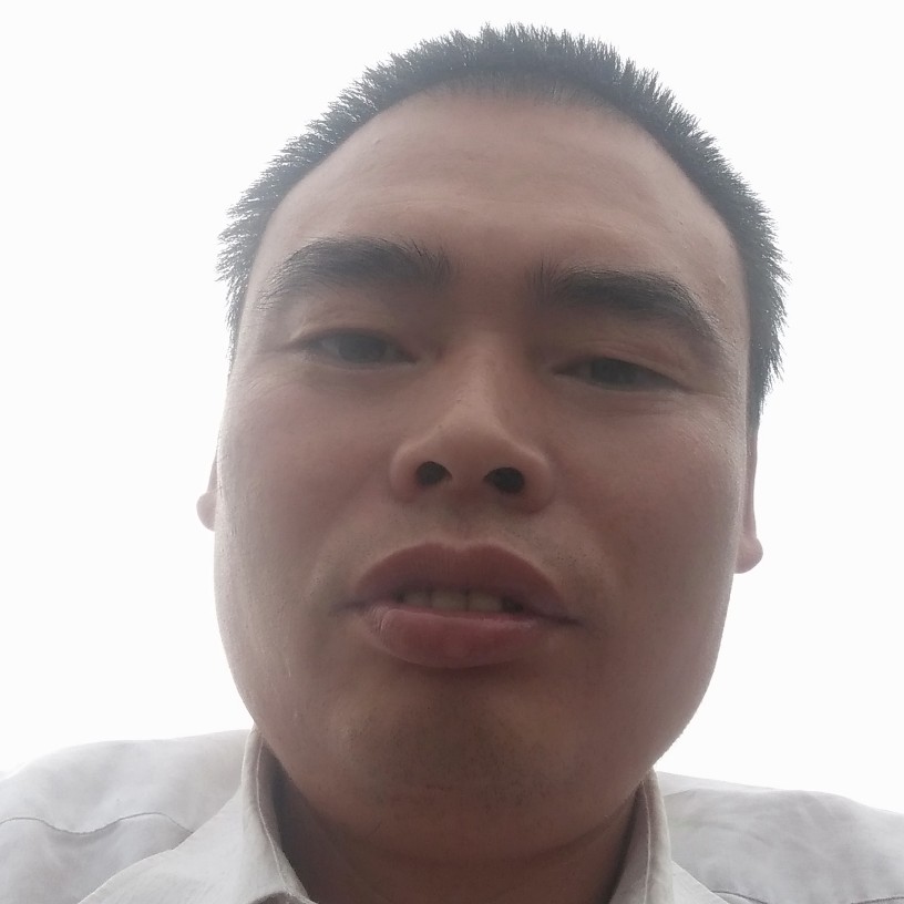 朴素老鼠余兵的照片