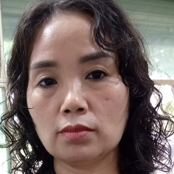 彼岸花开正艳的照片