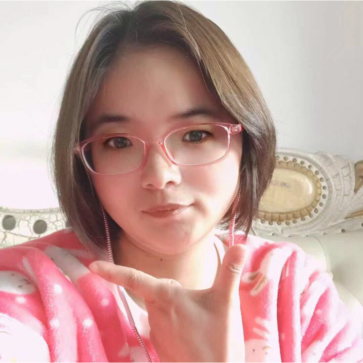 QIN温馨的照片