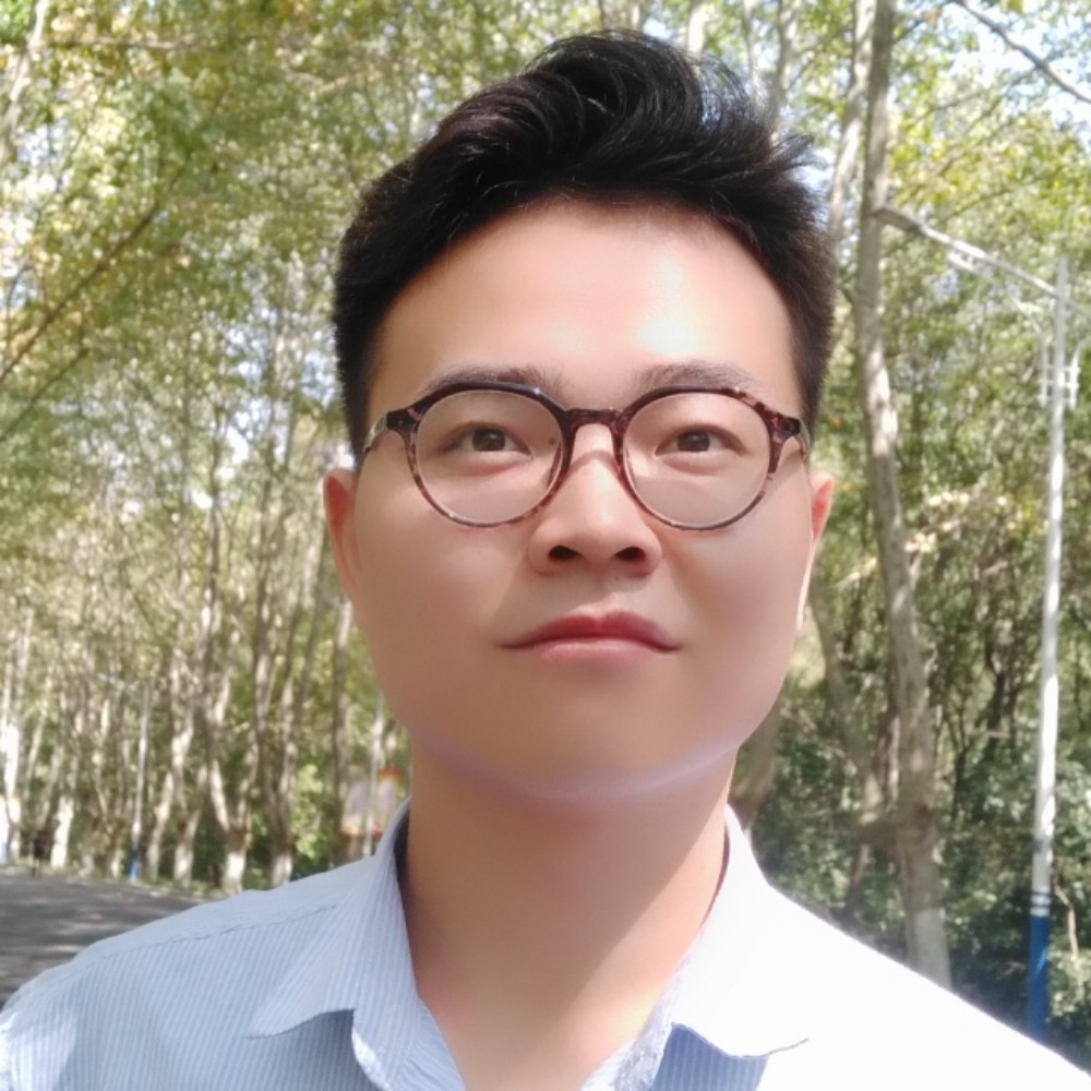 长弓辰的照片