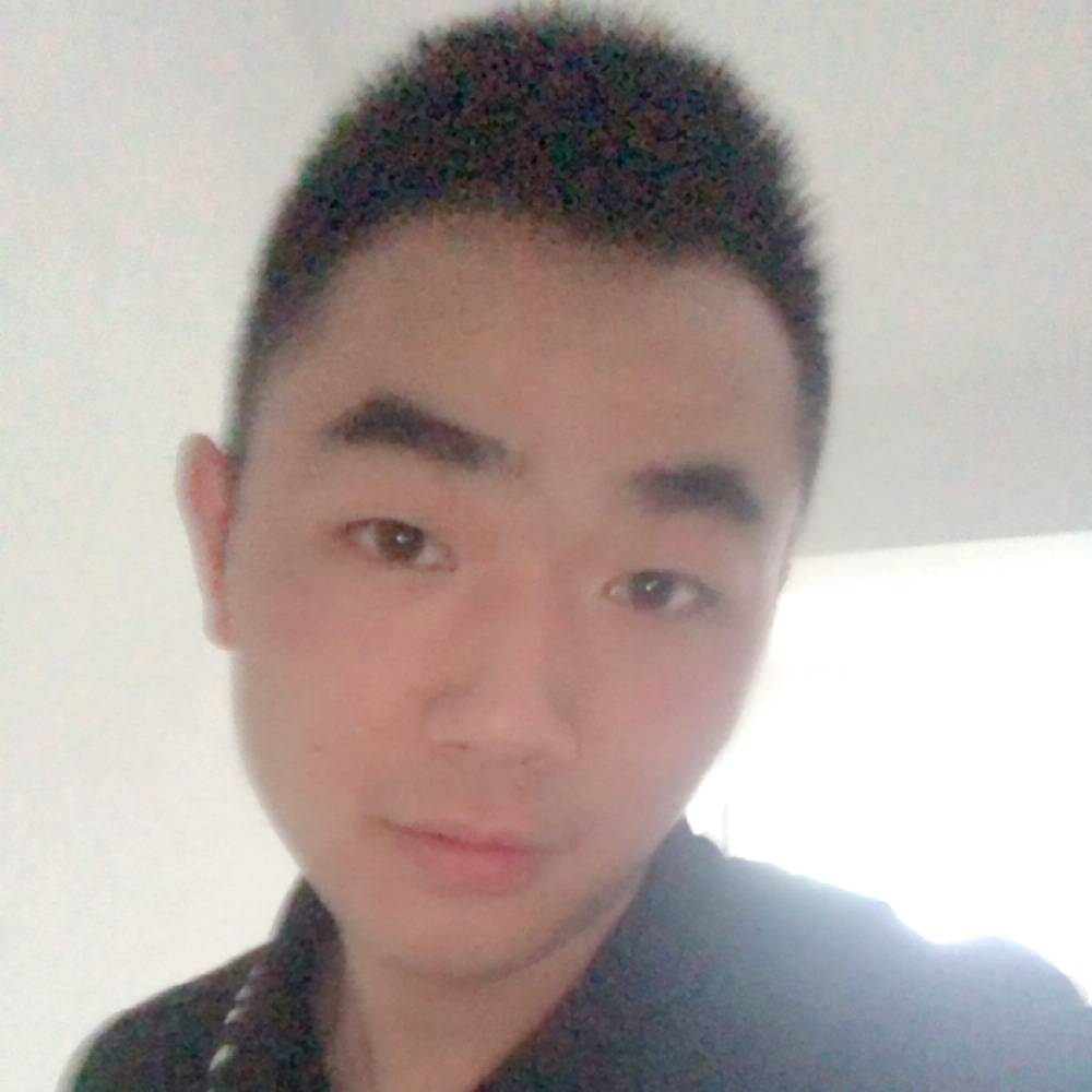 Flou的照片