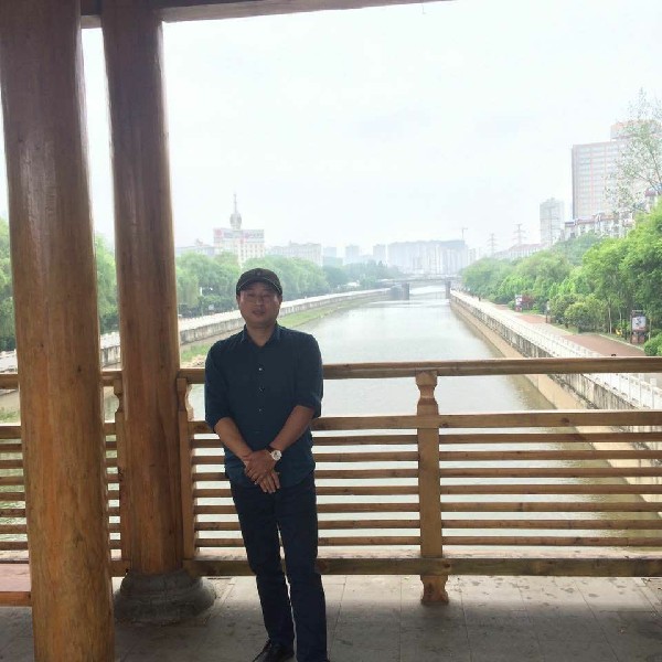 海北金的照片