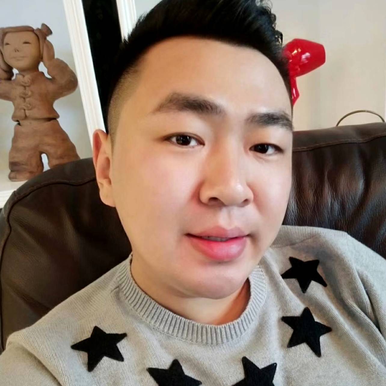 以颈治洞的照片