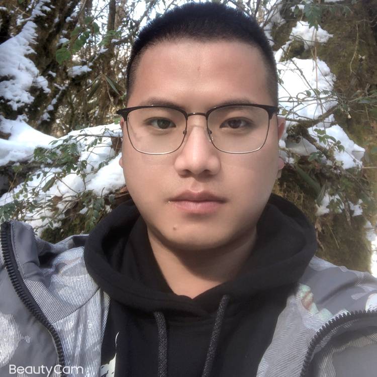 美好蹁跹山岚的照片