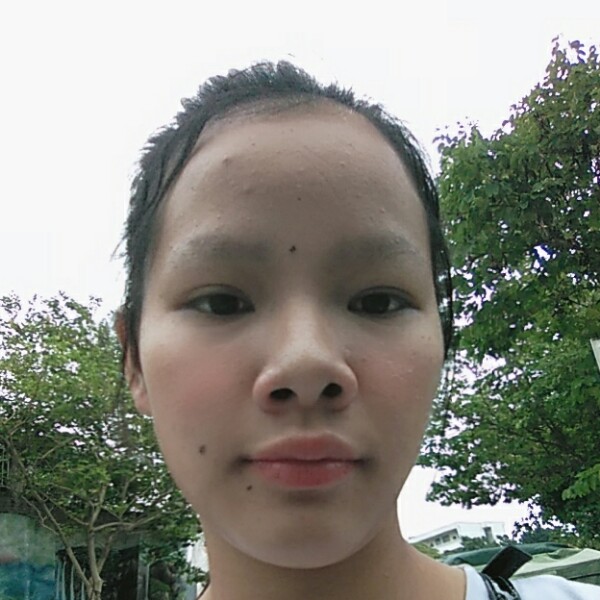 痛而不言，笑而不的照片