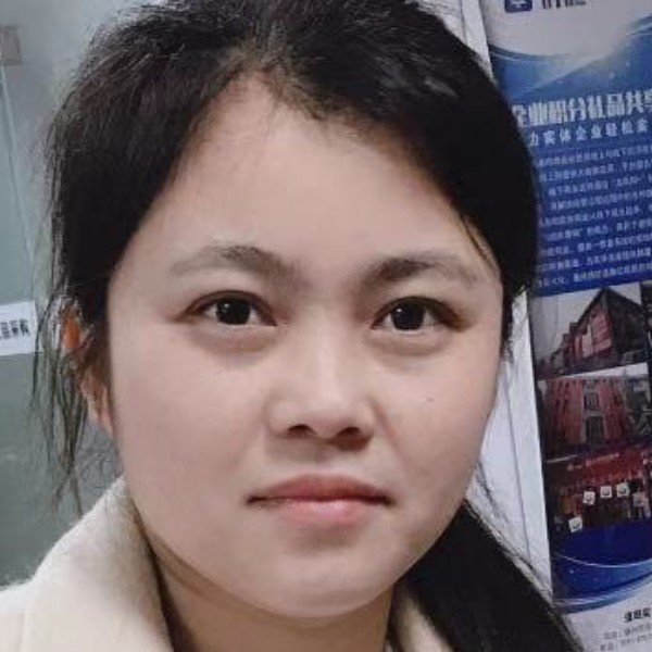 清琳珊的照片