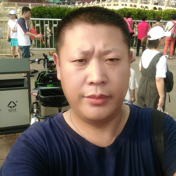 贝奈特的照片