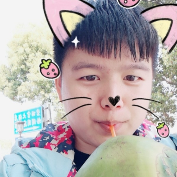 受伤踢台灯的照片