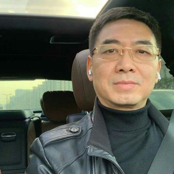 平凡自己的照片