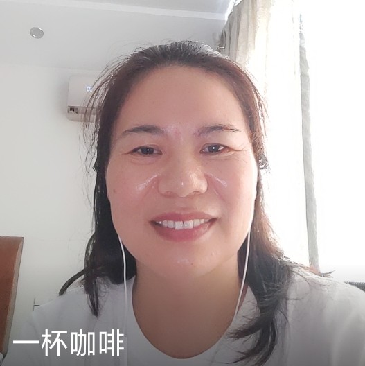 甜甜等待的照片