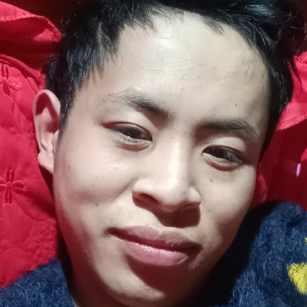 黄正猛的照片