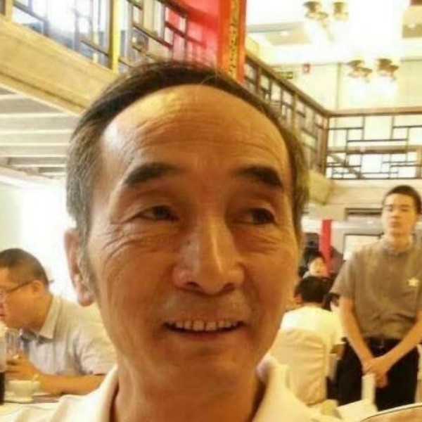 拉长停止小甜瓜的照片