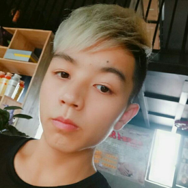 栩栩快乐的照片
