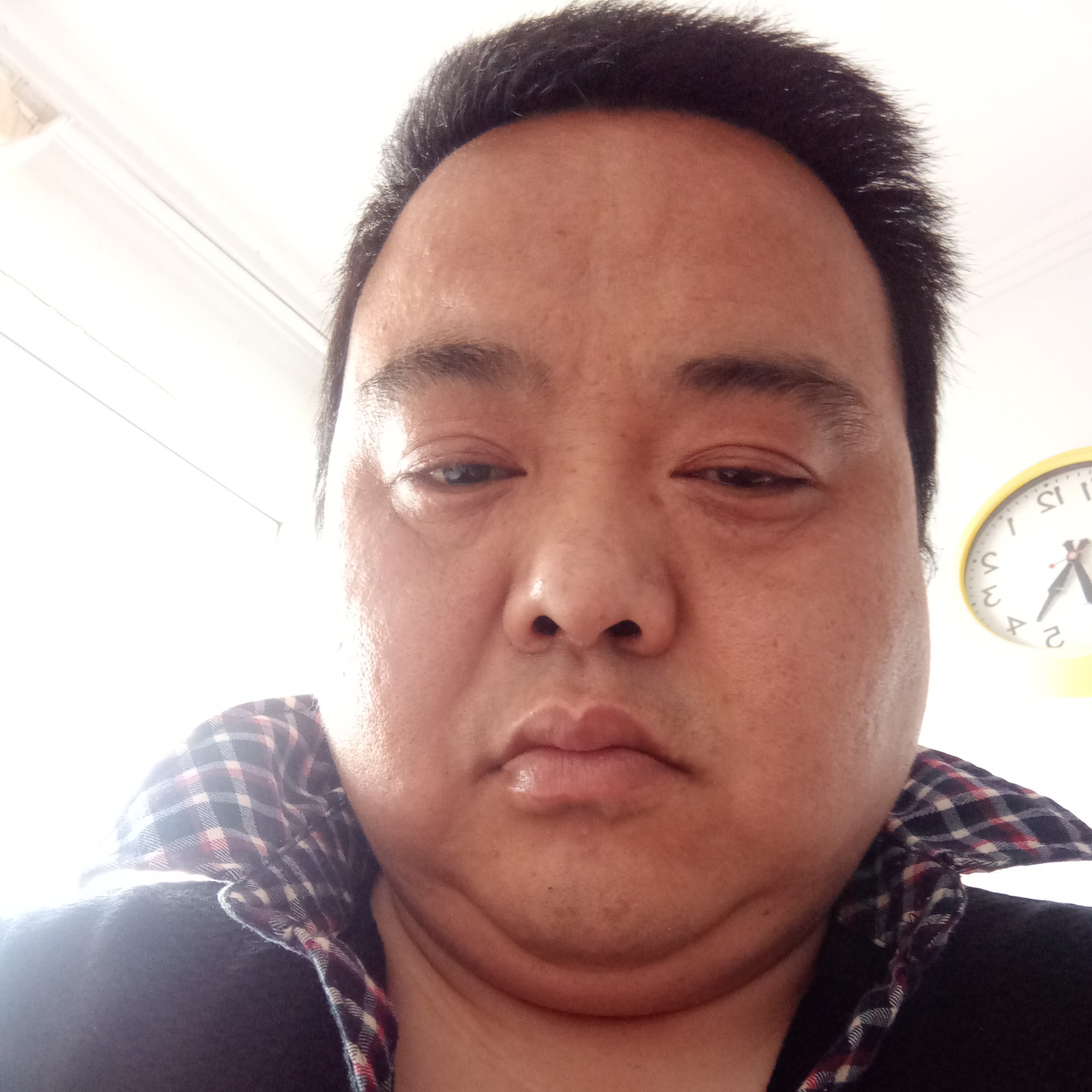 兴奋泪了山岚的照片
