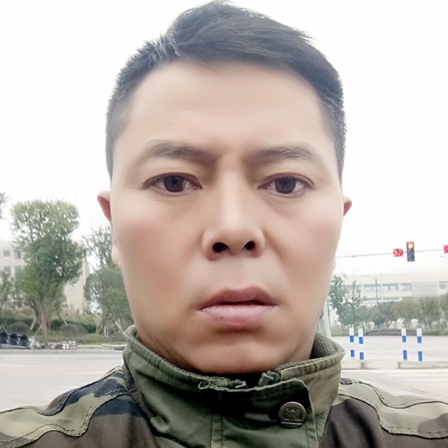 甜美酒窝的照片
