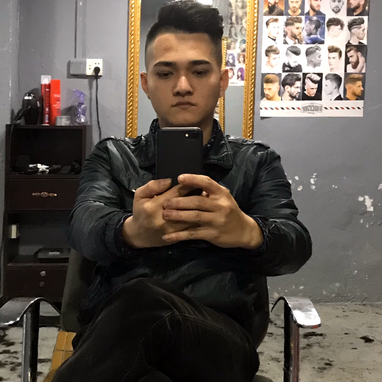 黄小吉的照片