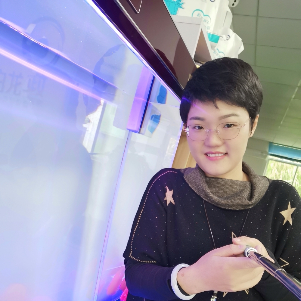 一只流氓兔的照片