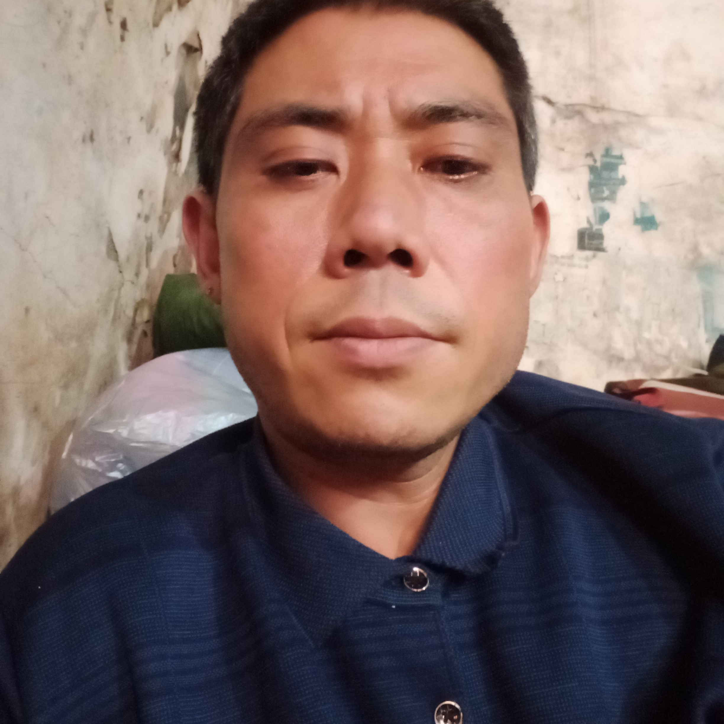 李不爱我的照片