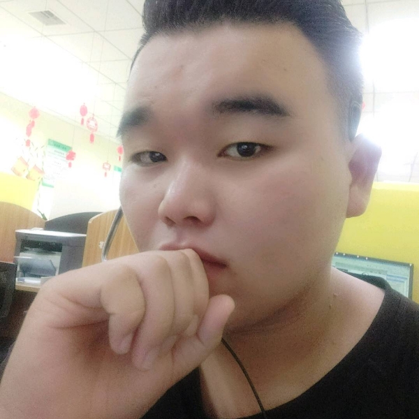 深情踢夕阳的照片