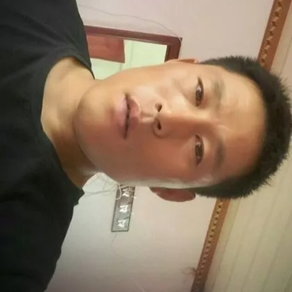 孤寂倾城的照片