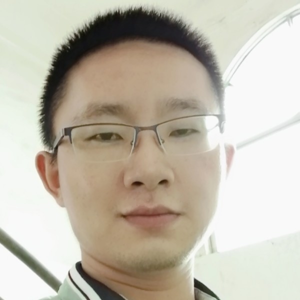 陌颜回眸坚定的照片