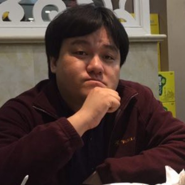 会飞的小陀螺的照片