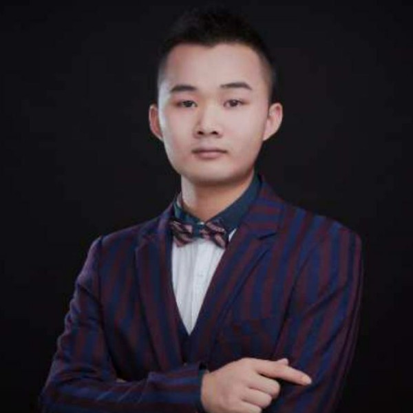 单身凝眸尊云的照片