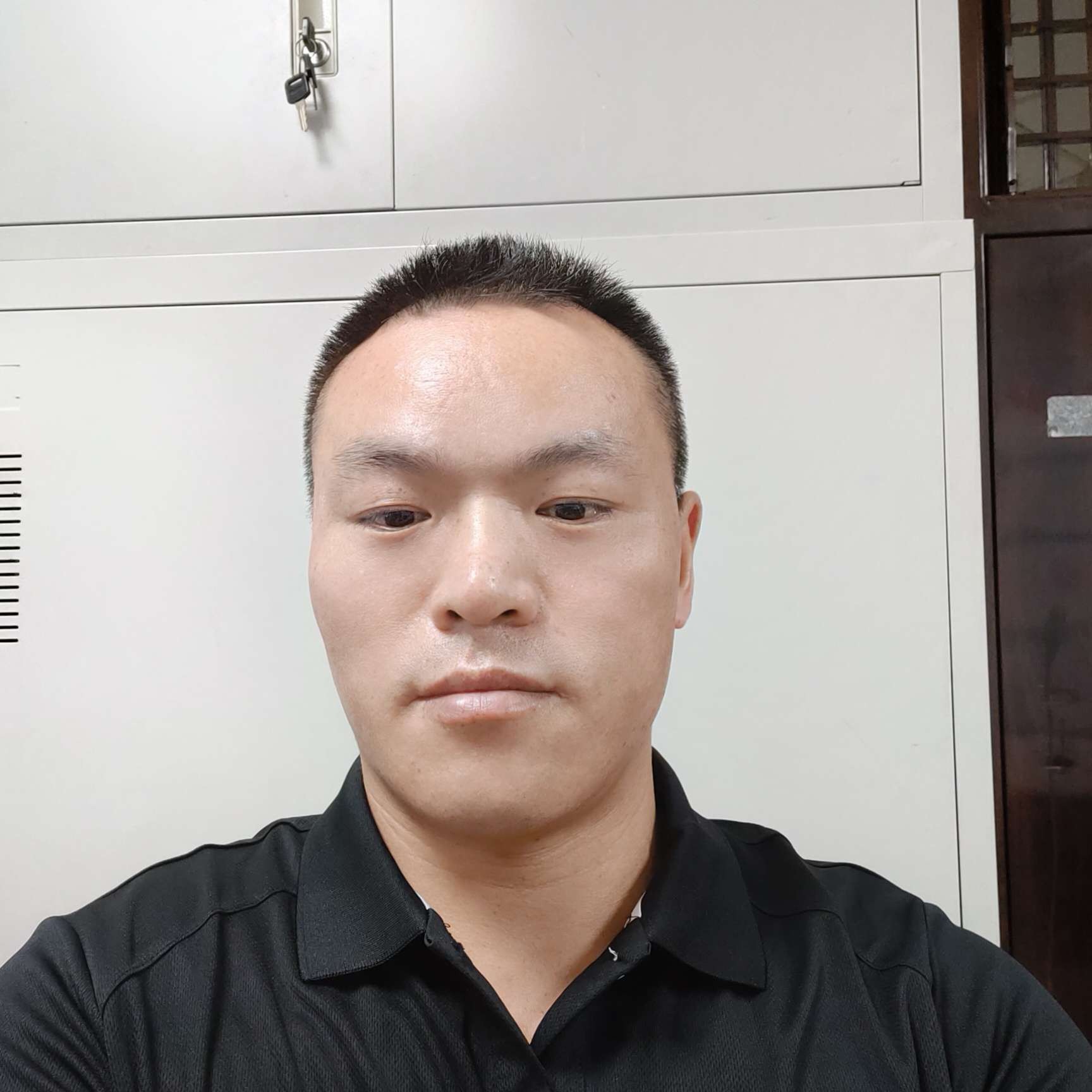 横店锋的照片