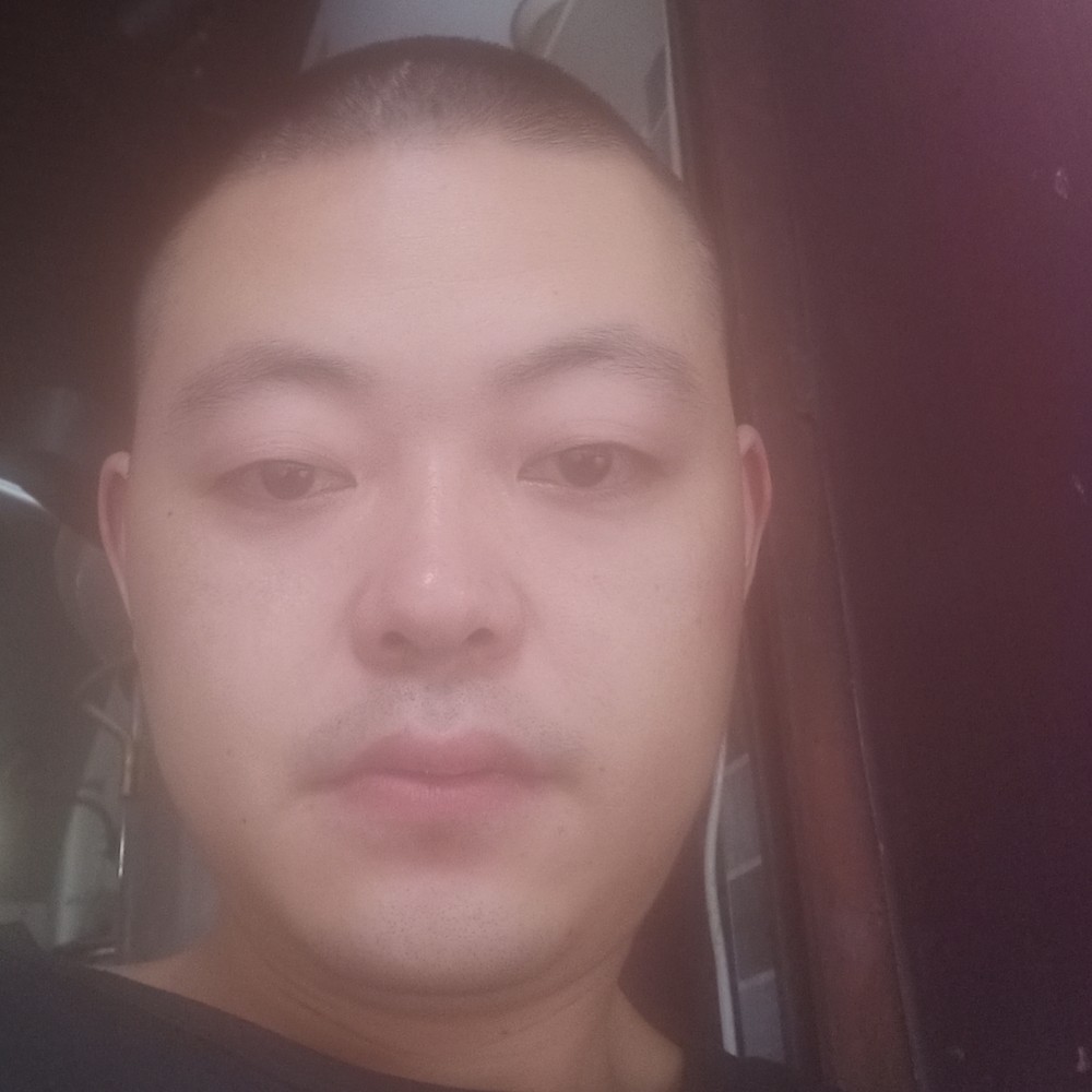 火龙果演变斑驳的照片
