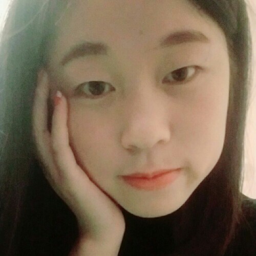 霞洛珂的照片