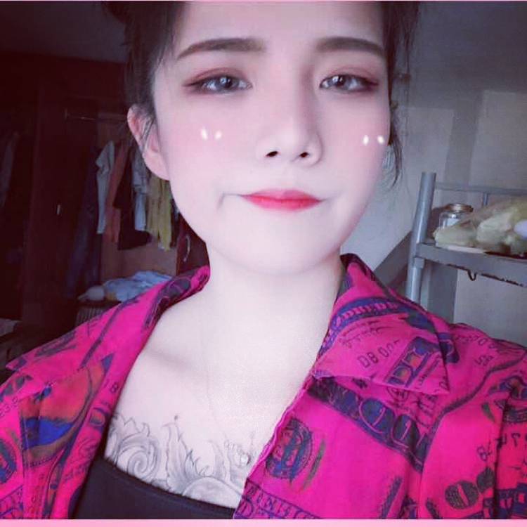 阿婷不精彩的照片