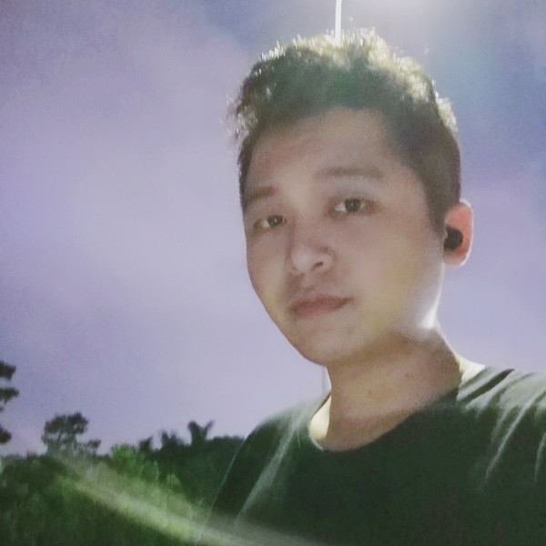 冷瞳ccc的照片
