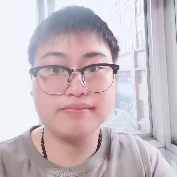 砖头笑甜蜜的照片