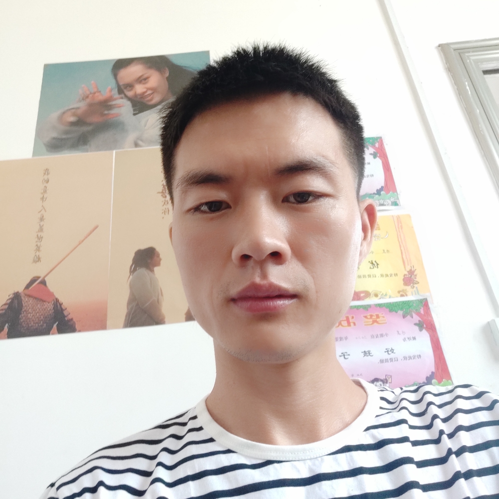 强健邂逅蜜粉的照片