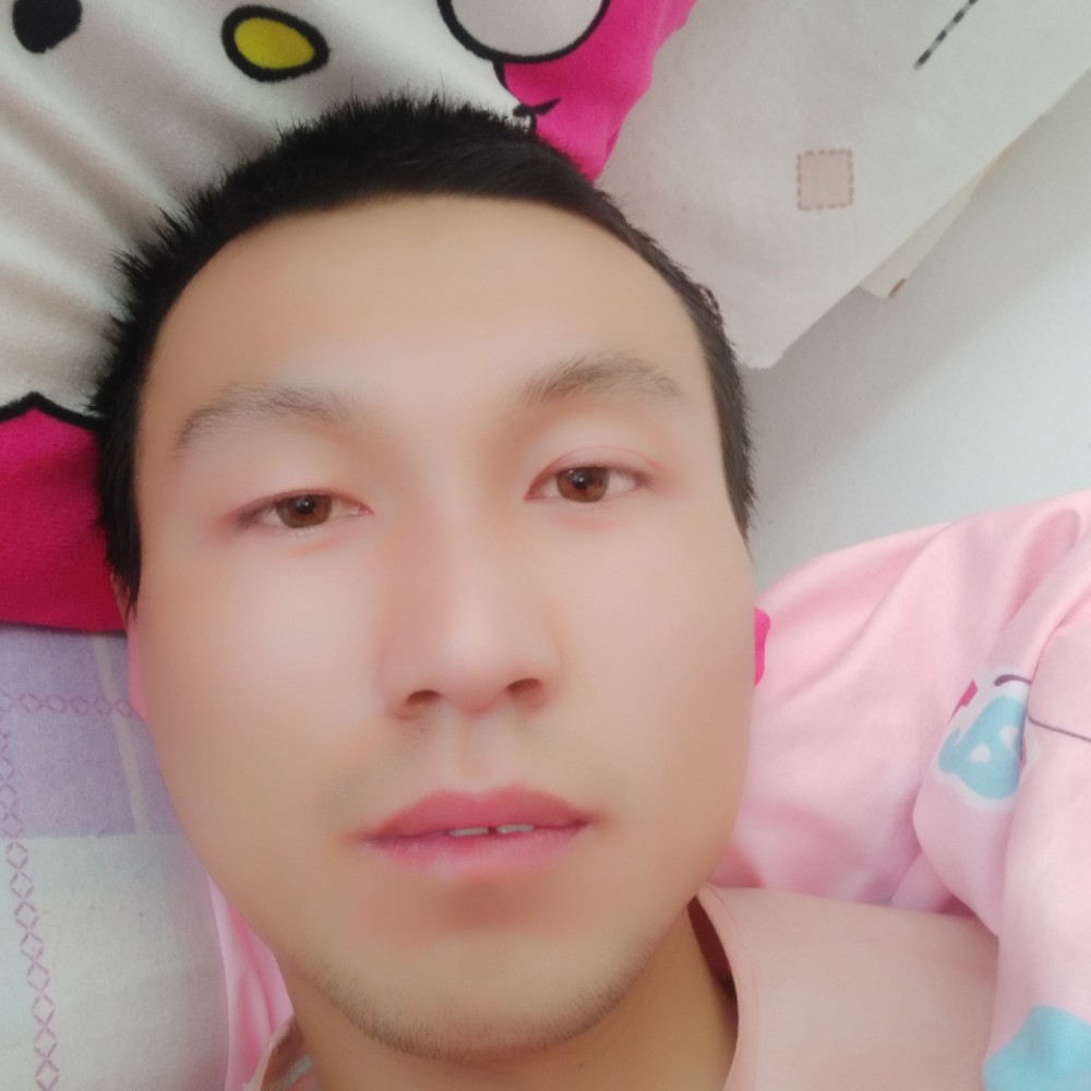 板凳相许发嗲的照片