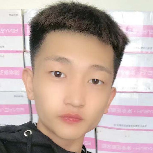 瘾男11的照片