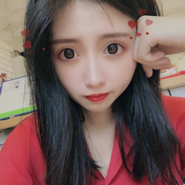 倪小雨的照片