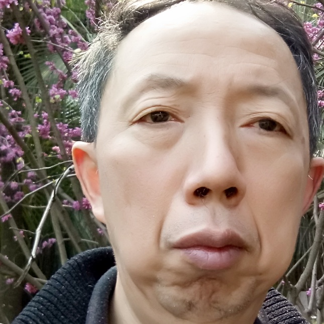 化羽迎可靠大哥的照片