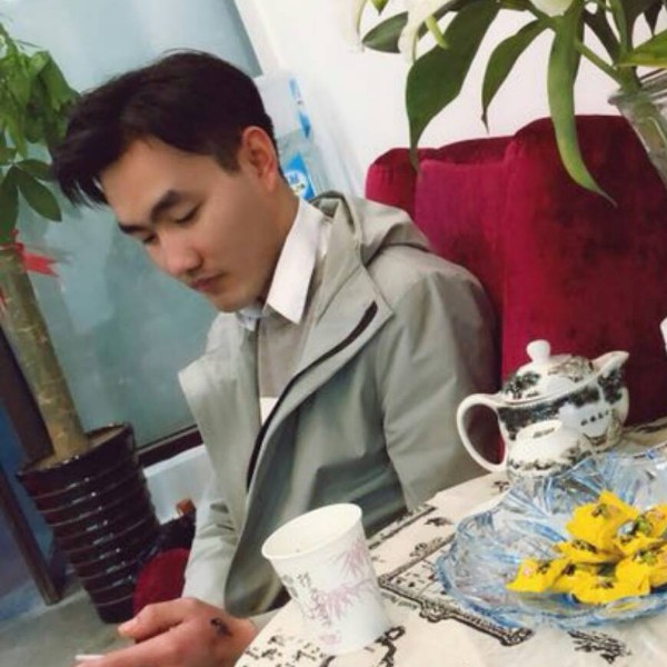 张 先生的照片
